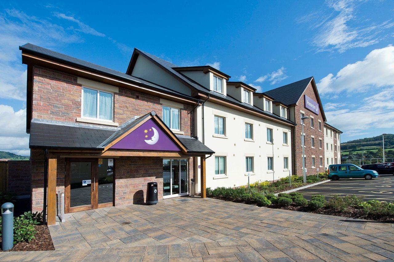 Premier Inn Abergavenny Exterior photo